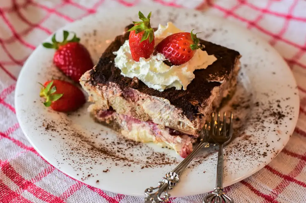 Strawberry Shortcake Recipe Easy